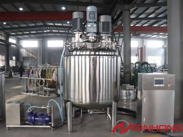 菲律宾客户检查SZ-2000L真空三轴搅拌机和FS-37KW高速分散器