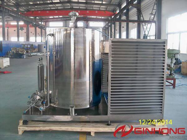 后视图为1000L香水搅拌机