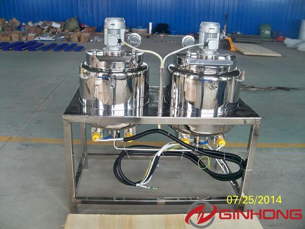 100L中的油和水相罐简化真空乳化混合器